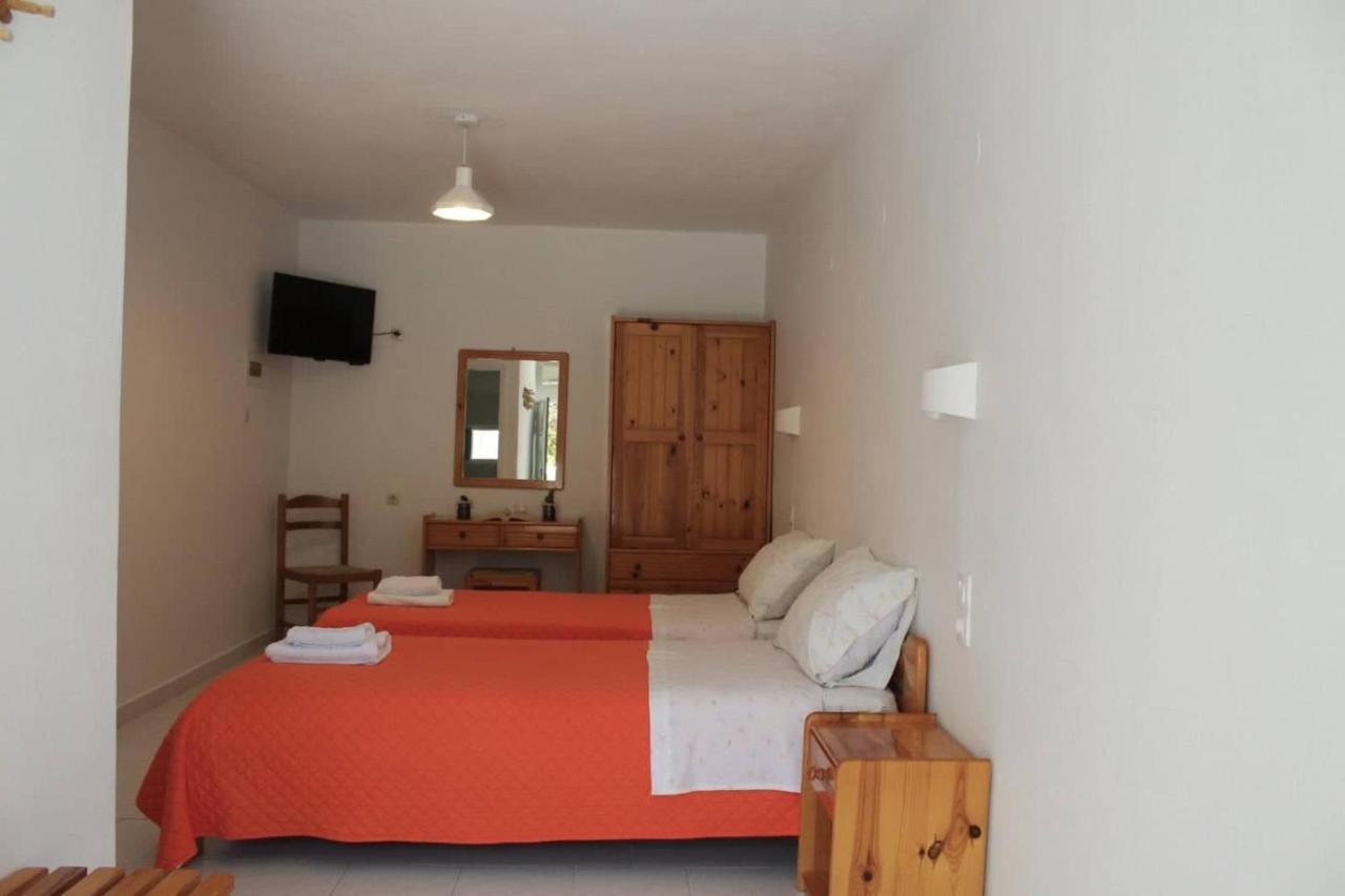Dioni Lux Inn 2 Pachaina Exterior photo